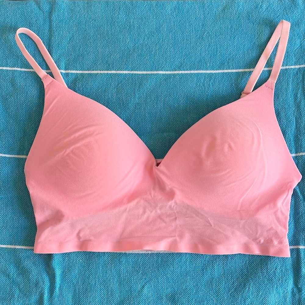 Pink Victoria’s Secret wireless push up bralette 32C